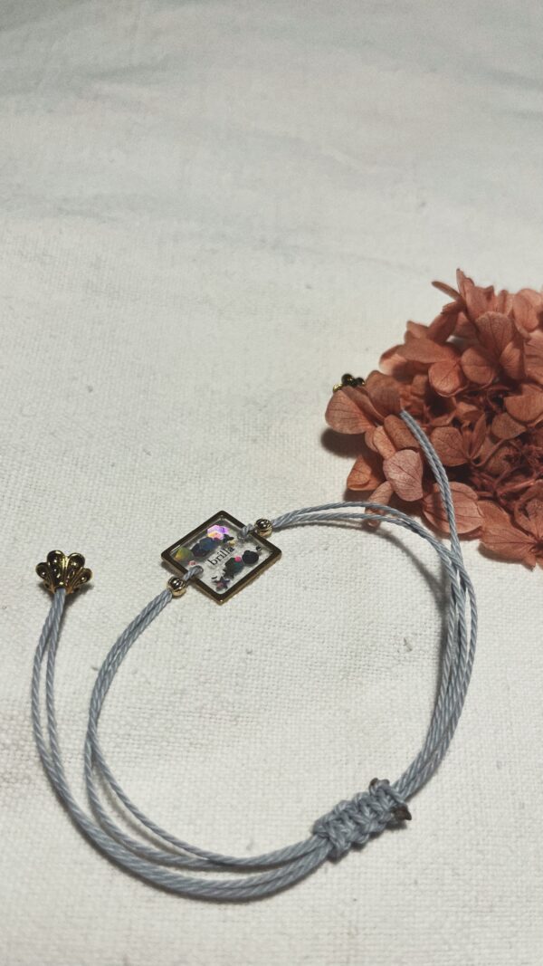 ilmuroscritto-bracciale-fiorito
